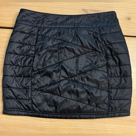 Smartwool Smartloft Zip Skirt Size XS in Black - Picture 8 of 11